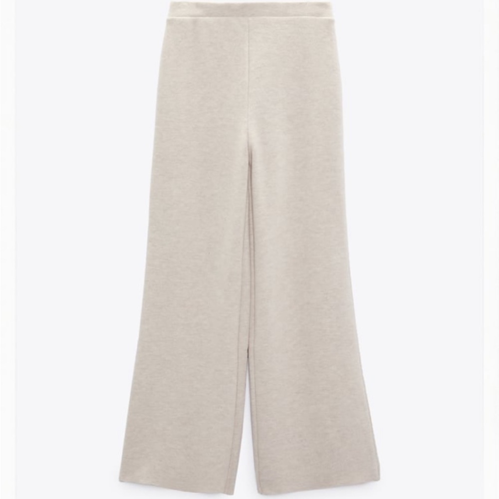 Top and bottom Zara soft texture